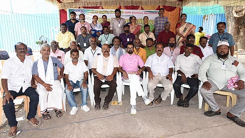 72 நாள் தொடர் உண்ணாவிரத போராட்டத்தை முடித்துவைத்த பழைய ஓய்வூதிய திட்டத்துக்கான தேசிய இயக்கத்தின்  தலைவர் மஞ்சித்சிங் படேல் - படம்: எல்.சீனிவாசன்.