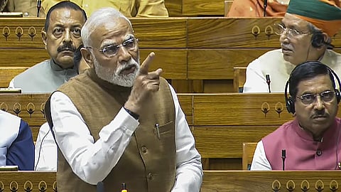 மக்களவையில் நேற்று நடைபெற்ற ஆபரேஷன் சிந்தூர் தொடர்பான விவாதத்தில் பேசினார் பிரதமர் நரேந்திர மோடி.