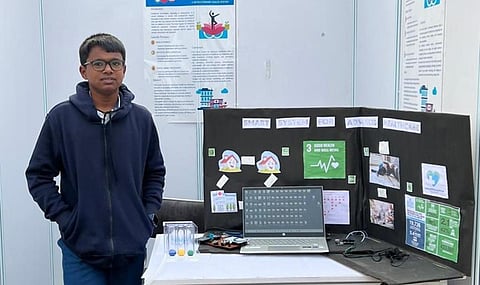 மாணவர் தயாவிஷ்ணு குமரன்