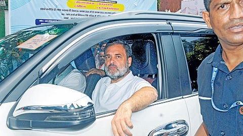 அமைச்சர் அமித் ஷாவை அவமதித்த வழக்கில் ராகுலுக்கு ஜாமீன் வழங்கியது நீதிமன்றம்