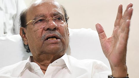 மாமல்லபுரத்தில் அன்புமணி கூட்டிய பொதுக்குழு சட்ட விரோதம்: தேர்தல் ஆணையத்துக்கு ராமதாஸ் கடிதம்