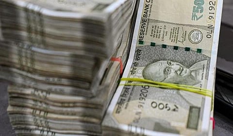 கடந்த நிதியாண்டில் 2.17 லட்சம் கள்ள நோட்டு: மத்திய அரசு தகவல்