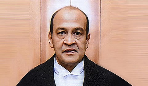 நீதிபதி யஷ்வந்த் பதவிநீக்க விவகாரம்: 3 பேர் அடங்கிய குழு விசாரிக்கும் - மக்களவை சபாநாயகர் உத்தரவு 