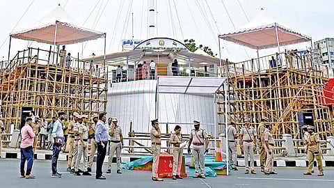 சுதந்திர தின ஏற்பாடுகள் தீவிரம்: தமிழகம் முழுவதும் பாதுகாப்பு பணியில் 1 லட்சம் போலீஸார்