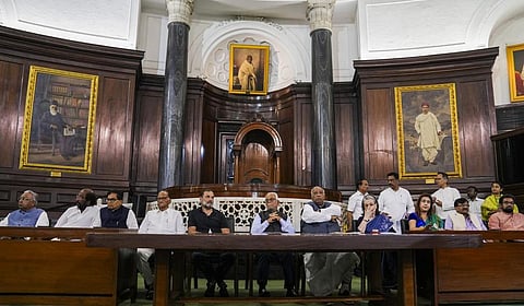 குடியரசு துணைத் தலைவர் தேர்தலை கருத்தியல் யுத்தமாக முன்னெடுக்கும் இண்டியா கூட்டணி