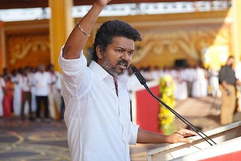 “தவெகவின் கொள்கை எதிரி பாஜக, அரசியல் எதிரி திமுக...” - மதுரை மாநாட்டில் விஜய் பேச்சு