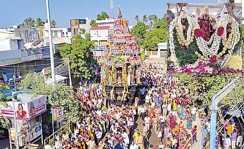 திருச்செந்தூரில் சுப்பிரமணிய சுவாமி கோயில் ஆவணித் திருவிழாவை
ஒட்டி நேற்று நடைபெற்ற தேரோட்டத்தில், ஆயிரக்கணக்கான பக்தர்கள் வடம்பிடித்து தேர் இழுத்தனர். (உள்படம்) சிறப்பு அலங்காரத்தில் தேரில் எழுந்தருளிய சுவாமி, அம்மன்.