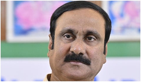 ஹைட்ரோ கார்பன் கிணறுகளுக்கு அனுமதி அளித்த விவகாரத்தில் திமுக அரசு நாடகமாடுகிறது: அன்புமணி