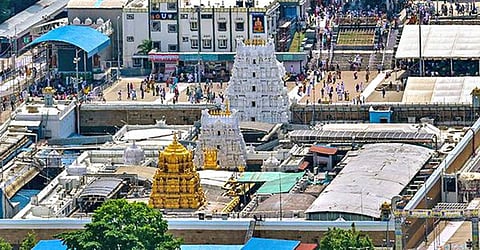 திருப்பதி தேவஸ்தானத்தில் 4 வேற்றுமத ஊழியர் சஸ்பெண்ட்