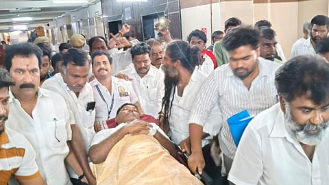 எம்.பி சசிகாந்த் செந்தில் மேல் சிகிச்சைக்காக ராஜீவ் காந்தி மருத்துவமனைக்கு அனுப்பி வைப்பு