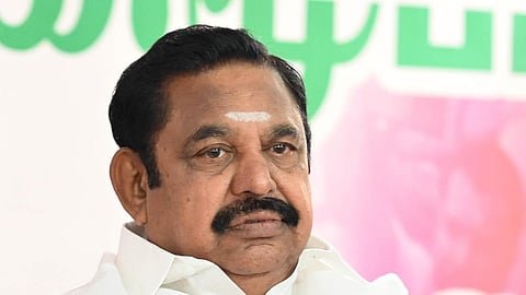 ஆயத்த ஆடை தொழிலில் ஏற்பட்டுள்ள தொய்வைப் போக்க ஆக்கப்பூர்வமான நடவடிக்கைகளை எடுக்க வேண்டும்: பழனிசாமி வலியுறுத்தல்