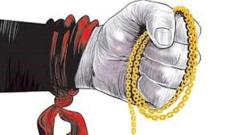 குன்றத்தூரில் பெண்களை தாக்கி நகை கொள்ளை: வட மாநில நபருக்கு போலீஸ் வலை