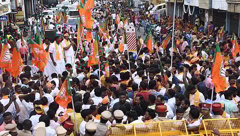 படங்கள். எம்.சாம்ராஜ்