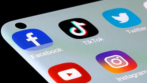 நேபாளத்தில் ஃபேஸ்புக், எக்ஸ், யூடியூப் உள்ளிட்ட 26 சமூக வலைதளங்களுக்கு தடை: காரணம் என்ன?