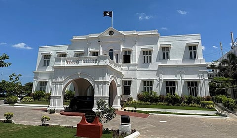 தமிழகத்தில் 46 காவல் நிலையங்கள் சிறந்த காவல் நிலையங்களாக தேர்வு: கோப்பைகளை இன்று வழங்குகிறார் டிஜிபி