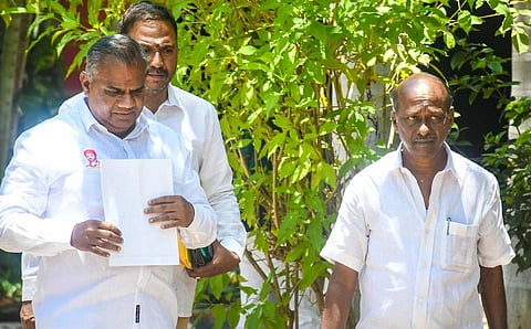 செப்.13-ல் பிரச்சாரத்தை தொடங்கும் விஜய்: திருச்சியில் இடம் இழுத்தடிப்பு; ஓட்டலும் கிடைக்காத சோகம்!