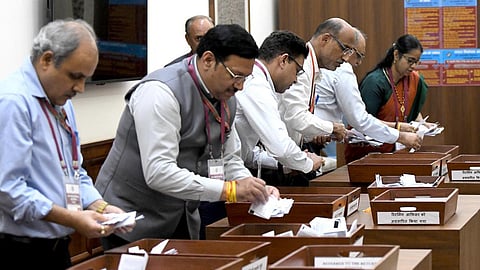 ‘குடியரசு துணைத் தலைவர் தேர்தலிலும் வாக்கு திருட்டு’ - பாஜக மீது காங்கிரஸ் பகீர் குற்றச்சாட்டு