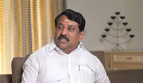 அதிமுக - பாஜக கூட்டணியில் பிளவு ஏற்படவில்லை: நயினார் நாகேந்திரன் திட்டவட்டம்