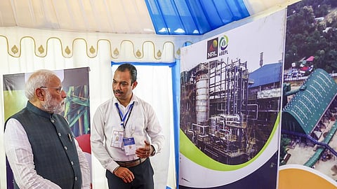 காங்கிரஸுக்கு நாட்டு நலனில் அக்கறை இல்லை: பிரதமர் நரேந்திர மோடி குற்றச்சாட்டு