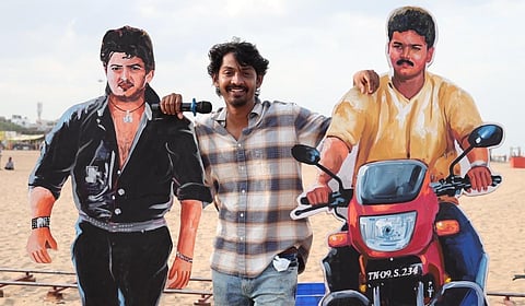 நாயகனாக மாறிய இயக்குநர் இளன்