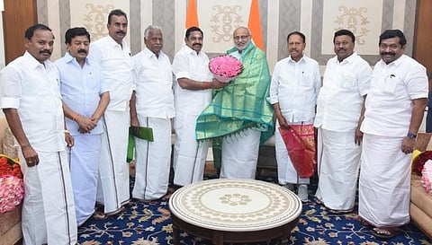 டெல்லியில் குடியரசு துணைத் தலைவரை சந்தித்தார் எடப்பாடி பழனிசாமி!