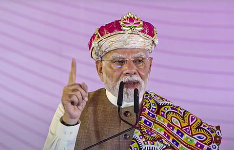 பாகிஸ்தானை கண்ணிமைக்கும் நேரத்தில் அடிபணிய வைத்த ராணுவ வீரர்கள்: பிரதமர் மோடி புகழாரம்