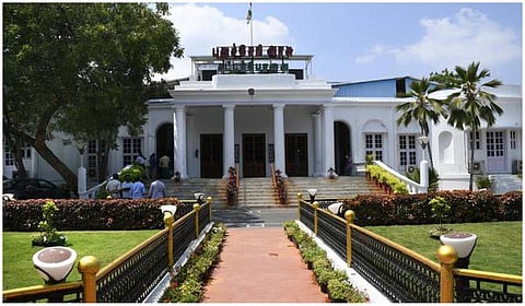 புதுச்சேரியில் இனி தொழில் தொடங்க கால வரம்புக்குள் தடையில்லா ஆணை வழங்காவிட்டால் அபராதம்!