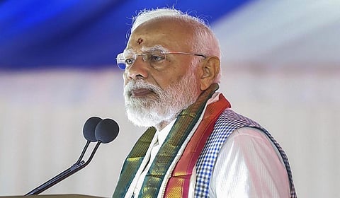 பிரதமர் நரேந்திர மோடியின் பிறந்த நாளில் காசி விஸ்வநாதர் கோயிலில் சிறப்பு பூஜை, வழிபாடு