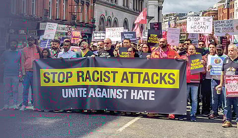 ஏன் வெறுக்கப்படுகிறார்கள் இந்தியர்கள்?