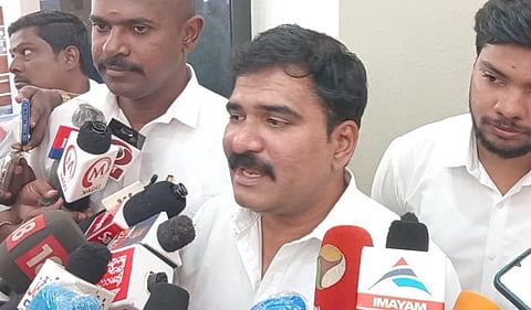 தவெக இணைப் பொதுச் செயலாளர் சி.டி.நிர்மல்குமார்.