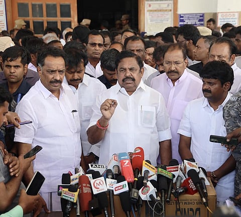 தமிழக அரசும், விஜய்யும் இன்னும் கவனமாக இருந்திருக்க வேண்டும்: கரூரில் பழனிசாமி கருத்து