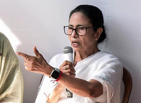 “பிரதமரைப் போல செயல்படும் அமித் ஷாவிடம் மோடிக்கு எச்சரிக்கை தேவை” - மம்தா பானர்ஜி