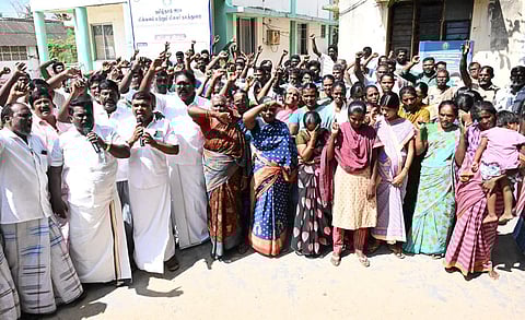 ராமேசுவரம் மீனவர்கள் காலவரையற்ற வேலைநிறுத்தம், கண்டன ஆர்ப்பாட்டம்