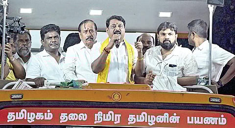 காரைக்குடியில் நடந்த பிரச்சார பயணம்.     படம்: எல்.பாலச்சந்தர்