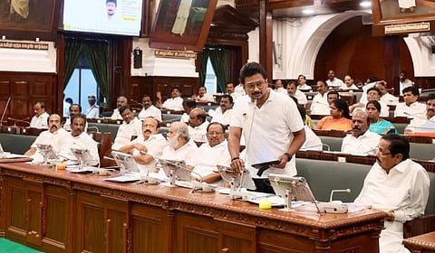 புதிதாக விண்ணப்பித்தவர்களுக்கு டிச.15 முதல் மகளிர் உரிமைத் தொகை: சட்டப்பேரவையில் உதயநிதி ஸ்டாலின் தகவல்