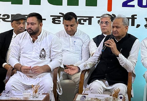 தேஜஸ்வி யாதவ் குற்றம் சாட்டப்பட்டவர்தான்; குற்றவாளி அல்ல: அசோக் கெலாட்