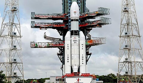 எல்விஎம்-3 ராக்கெட் மூலமாக சிஎம்எஸ்-03 செயற்கைக்கோள் நவ.2-ல் விண்ணில் பாய்கிறது