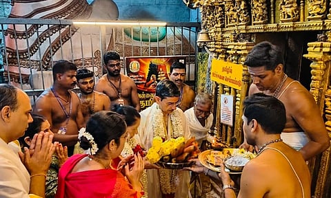 சுசீந்திரம் கோயிலில் சுவாமி தரிசனம் செய்த தமிழக ஆளுநர் ஆர்.என்.ரவி