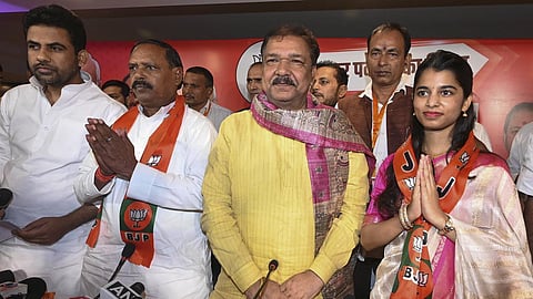 பிஹார் தேர்தலில் பெண் வேட்பாளர்கள் எண்ணிக்கை சரிவு