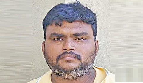 சுரேந்​தர்