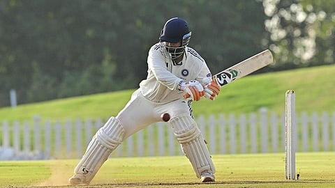 இந்திய ஏ அணிக்கு 275 ரன்கள் இலக்கு