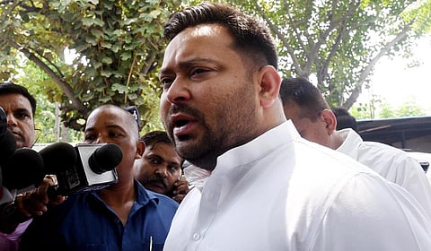 பிஹார் தேர்தலில் வெற்றி பெற்று ஆட்சி அமைத்த 2 மாதத்தில் கிரிமினல் குற்றவாளிகள் மீது நடவடிக்கை எடுக்கப்படும்: தேஜஸ்வி யாதவ்