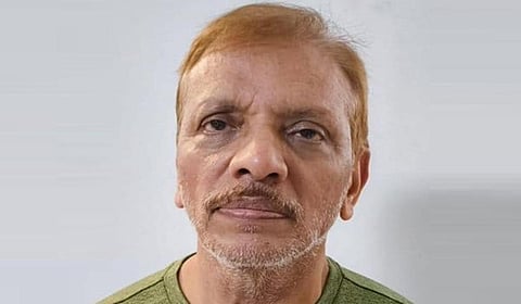 அக்​தர் உசைனி