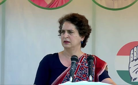 “இது வாரிசு அரசியல் அல்ல... நாட்டுக்கான எங்கள் தர்மம்!” - பிஹாரில் பிரியங்கா காந்தி பேச்சு