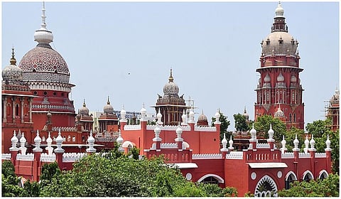 காஞ்சி - புத்தகரம் கோயில் தேரோட்டத்தை பட்டியலின மக்கள் வசிக்கும் பகுதி வழியாக நடத்த ஐகோர்ட் உத்தரவு