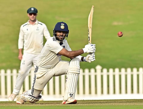 2-வது டெஸ்டில் துருவ் ஜூரெல் மீண்டும் சதம்: தென் ஆப்பிரிக்க ‘ஏ’ அணிக்கு 417 ரன்கள் இலக்கு