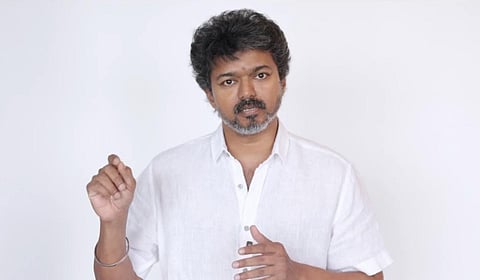 எஸ்ஐஆர் திருத்தப் பணிகள்: உஷார்படுத்துகிறார் விஜய்