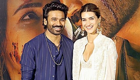 “மிகைப்படுத்தப்பட்ட உணர்ச்சி” - காதல் பற்றி தனுஷ்