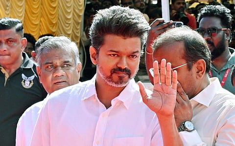 காஞ்சியில் இன்று   மக்களை சந்திக்கும் விஜய்: கியூஆர் கோடு நுழைவுச் சீட்டுடன் அனுமதி