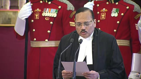 உச்ச நீதிமன்ற தலைமை நீதிபதியாக பதவியேற்ற சூர்யகாந்த்